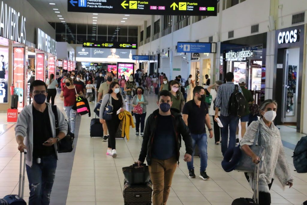 Gobierno y sector privado dan seguimiento a cumplimiento de protocolos de bioseguridad y atención al turista en Aeropuerto de Tocumen