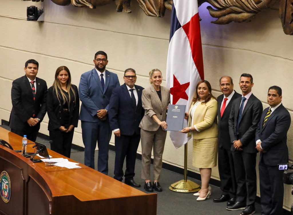 Asamblea Nacional ratifica a La ingeniera Gloria María De León Zubieta como administradora general de la Autoridad de Turismo de Panamá