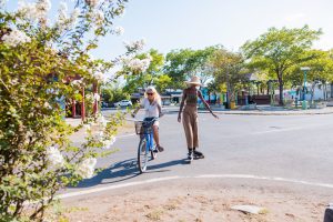 Destinos Turísticos Imperdibles en Los Santos para el Desfile de las Mil Polleras