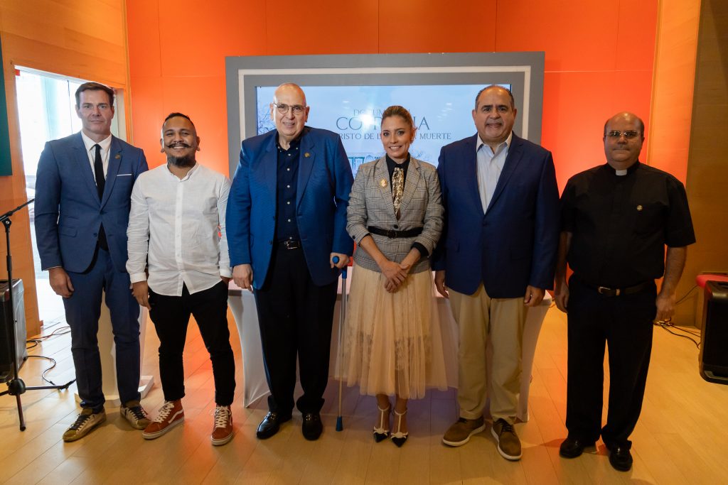 ATP Y MEDCOM FIRMAN CONVENIO PARA TRANSMISIÓN DE DOCUMENTAL DE SEMANA SANTA